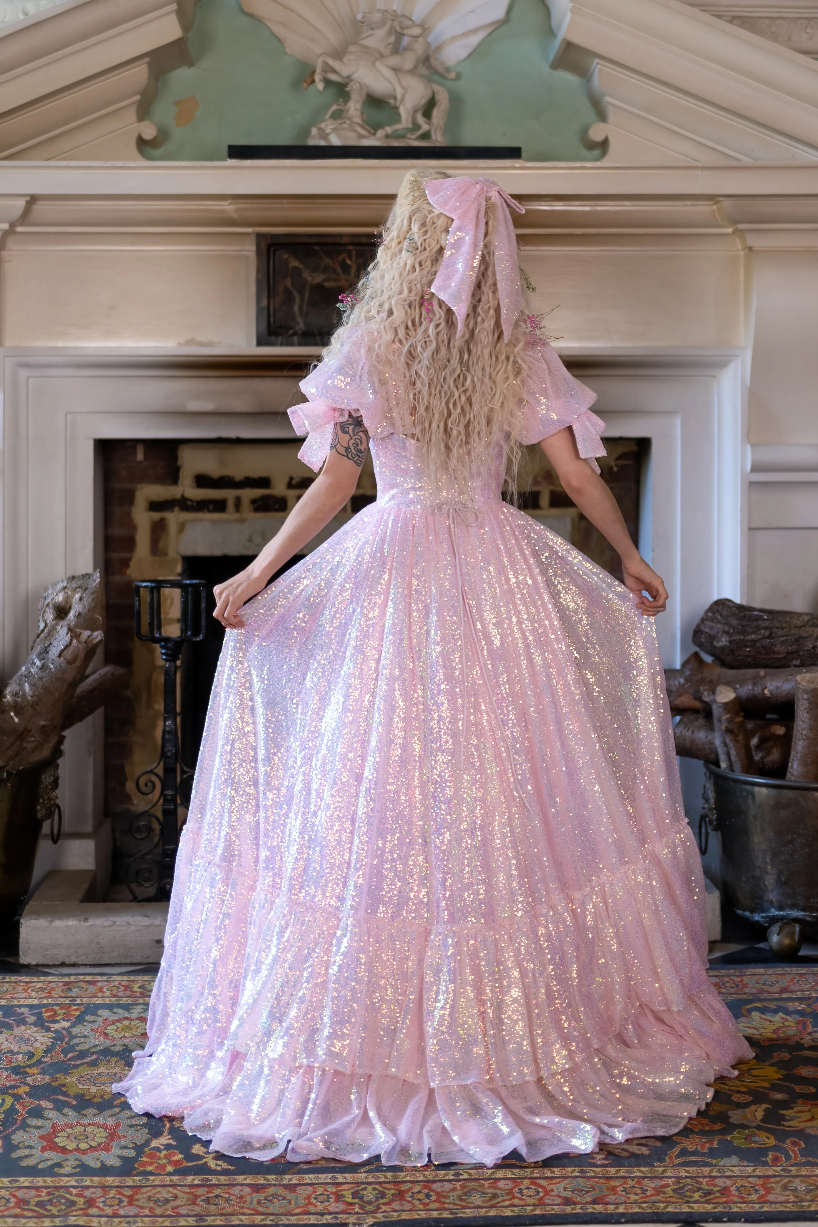 Aphrodite's Kiss Legacy Gown - Image 21