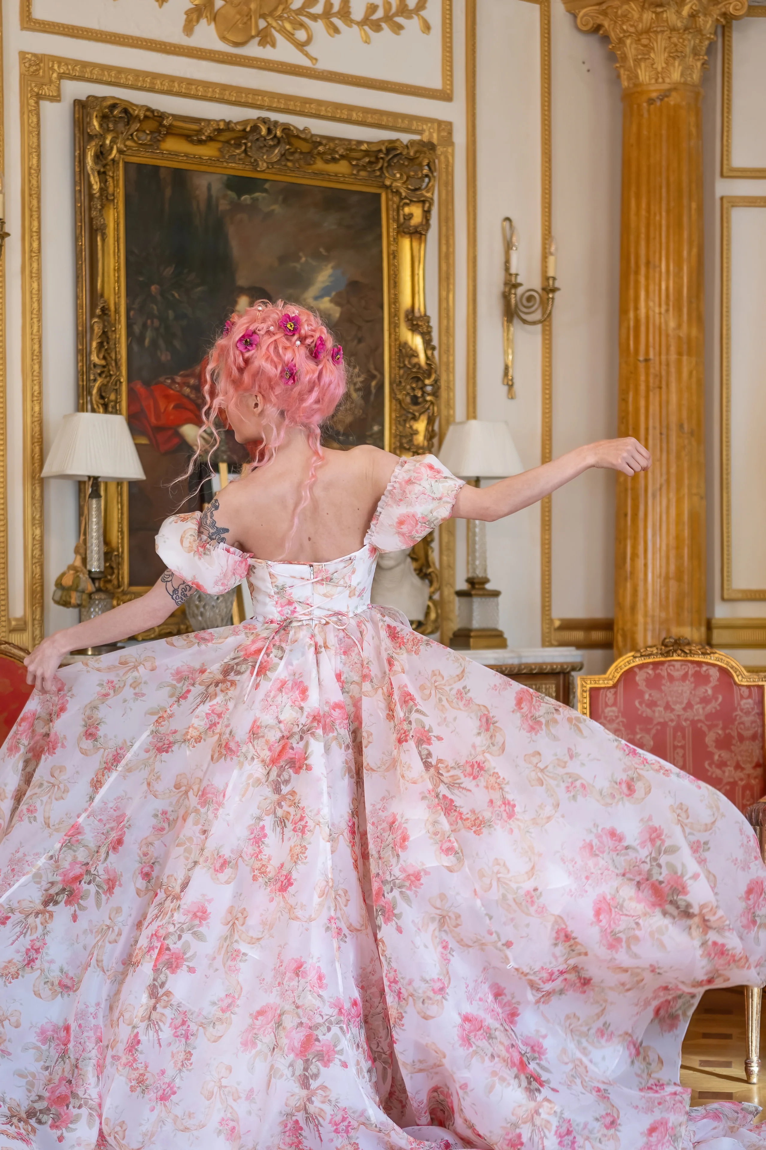 Venetian Rose Renaissance Gown - Image 22